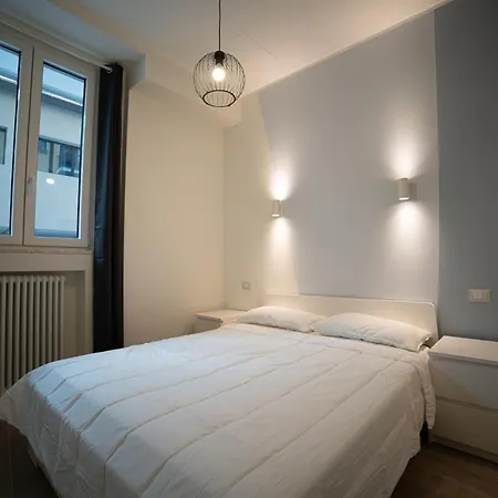 Rifugio Milanese Con Parcheggio Privato, Ambiente Tranquillo E Convenienza Apartment Exterior photo