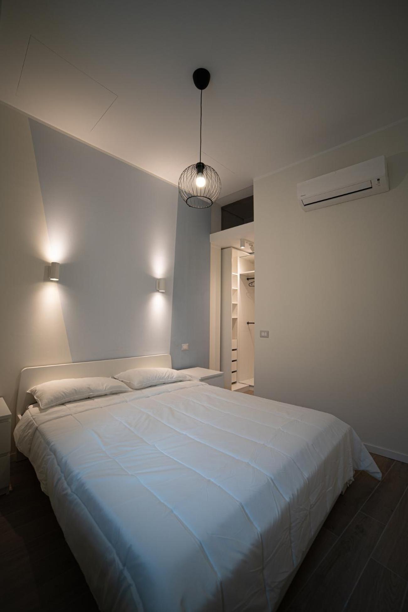 Appartamento Rifugio Milanese Con Parcheggio Privato, Ambiente Tranquillo E Convenienza Milano