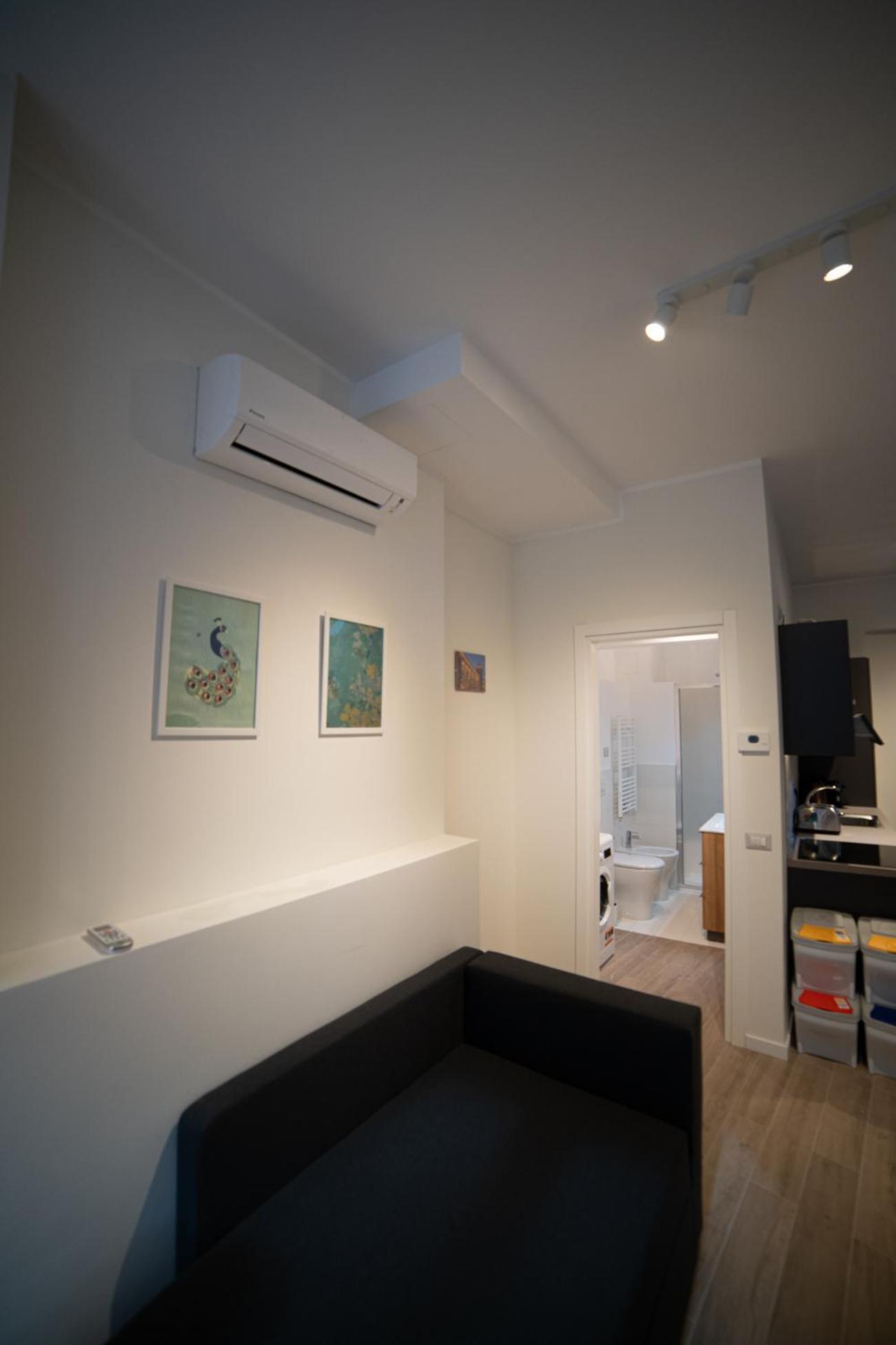 Rifugio Milanese Con Parcheggio Privato, Ambiente Tranquillo E Convenienza *